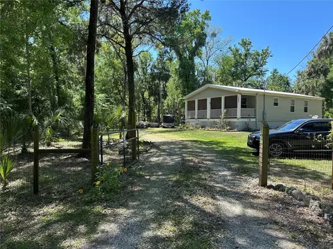 462 S Dew Plant Pt, Crystal River, FL 34429