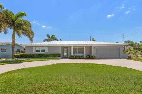 13996 Barbados Dr, Seminole, FL 33776