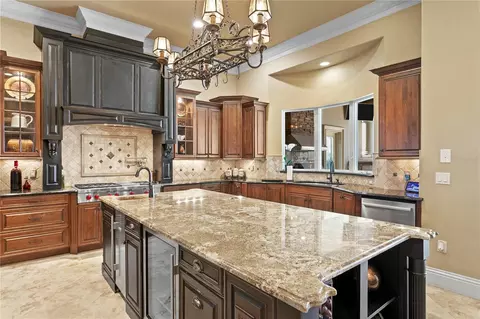 Kitchen - 9205 Post Rd, Odessa, FL 33556 photo 4 of 13