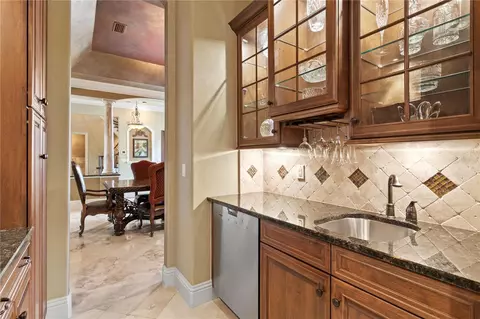 Kitchen - 9205 Post Rd, Odessa, FL 33556 photo 9 of 13