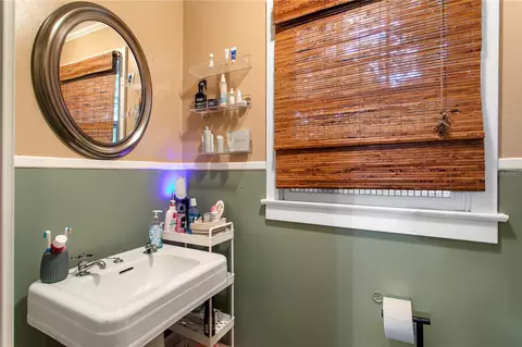 Bath - 9205 Post Rd, Odessa, FL 33556 photo 7 of 7