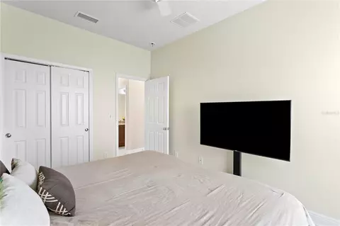 Bedroom - 2837 Maple Brook Loop, Lutz, FL 33558 photo 5 of 7