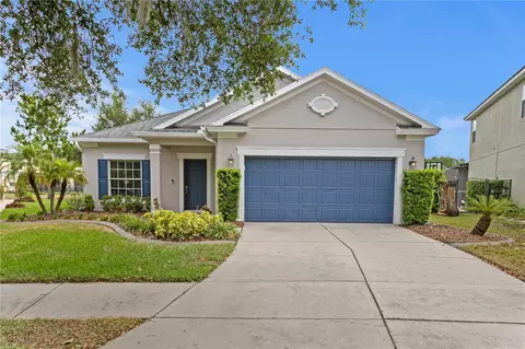 Exterior - 2837 Maple Brook Loop, Lutz, FL 33558 photo 2 of 16