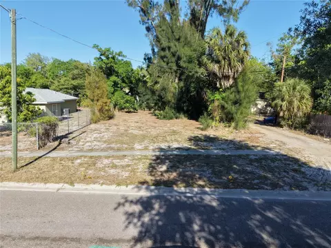 14 Th Ave S, Saint Petersburg, FL 33711