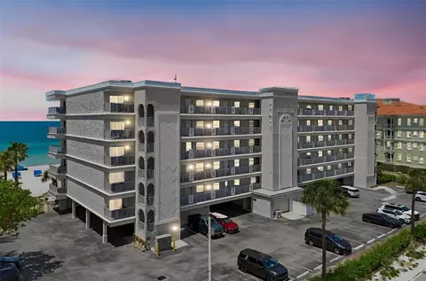 19418 Gulf Blvd #204, Indian Shores, FL 33785