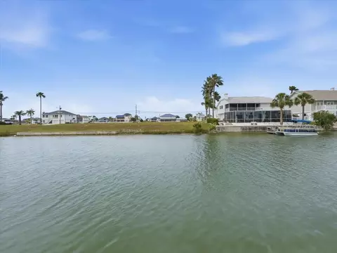 4041 Triggerfish Dr, Hernando Beach, FL 34607 photo 9