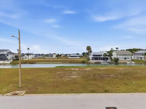 4033 Triggerfish Dr, Hernando Beach, FL 34607 photo 5