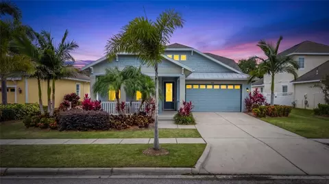 513 Manns Harbor Dr, Apollo Beach, FL 33572