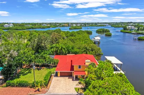 412 Orchid Ln, Palm Harbor, FL 34683