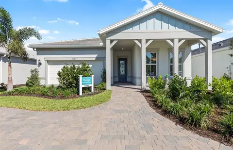 26641 Bering Dr, Englewood, FL 34223