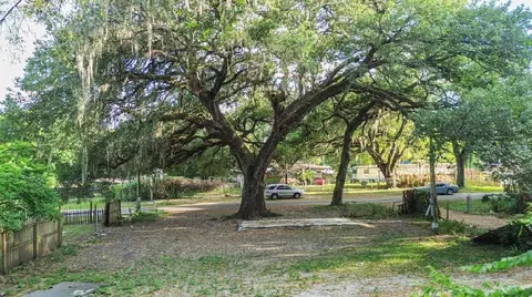 38319 Stebbins Ave, Zephyrhills, FL 33542