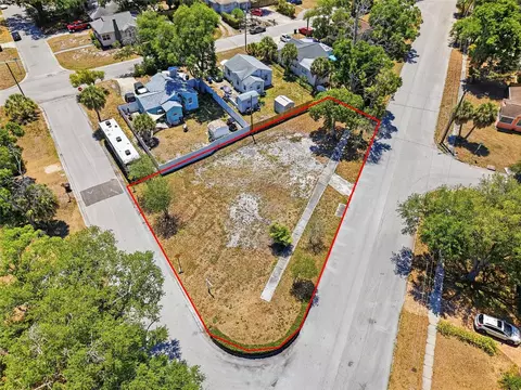 4716 Iris St N, Saint Petersburg, FL 33714