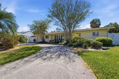 5051 39th St S, Saint Petersburg, FL 33711