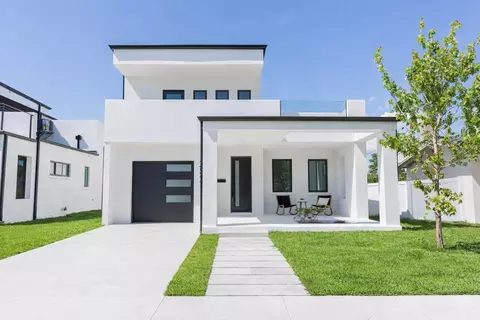 2521 18th Ave N, Saint Petersburg, FL 33713