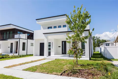 2521 18th Ave N, Saint Petersburg, FL 33713