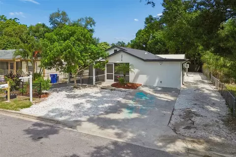 2216 12th Ave W, Bradenton, FL 34205