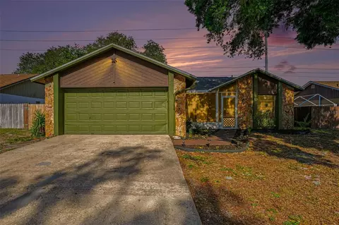 4105 Spring Way Cir, Valrico, FL 33596