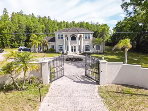 19153 Geraci Rd, Lutz, FL 33558