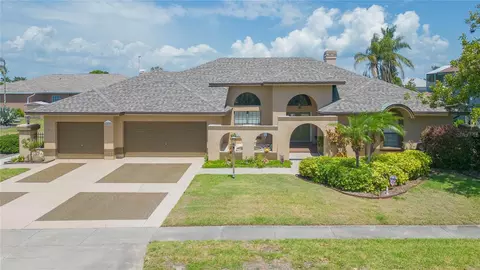 6602 Seabird Way, Apollo Beach, FL 33572