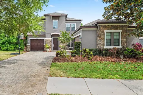 3220 Majestic View Dr, Lutz, FL 33558