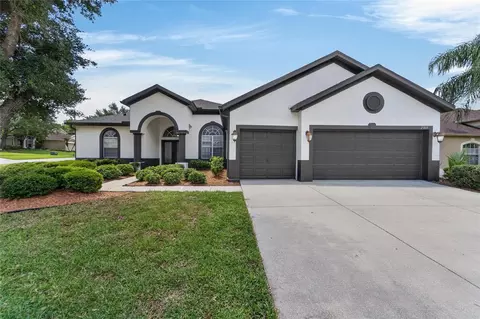 2309 Silver Trumpet Ct, Valrico, FL 33594