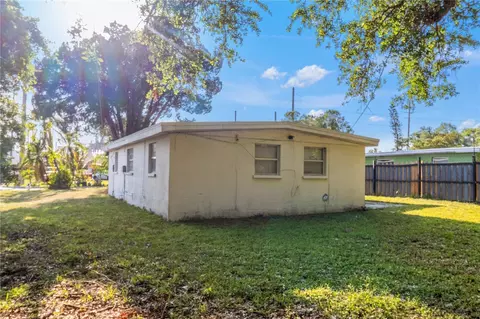 Exterior - 1421 14th St E, Bradenton, FL 34208 photo 7 of 7