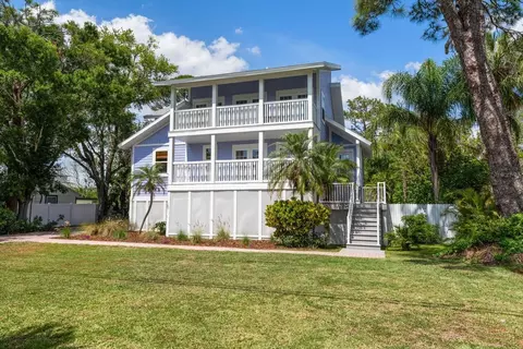 236 Shore Dr, Palm Harbor, FL 34683