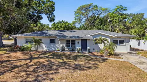 7700 16th Ave N, Saint Petersburg, FL 33710