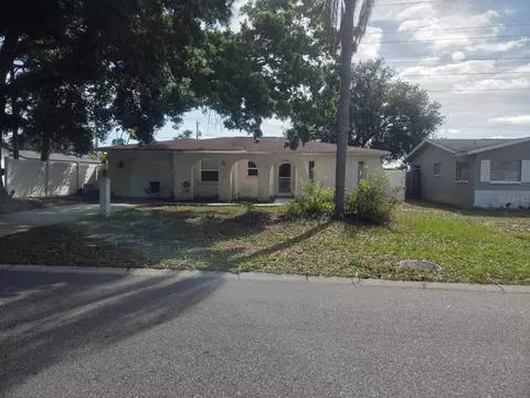 30205 69th St N, Clearwater, FL 33761