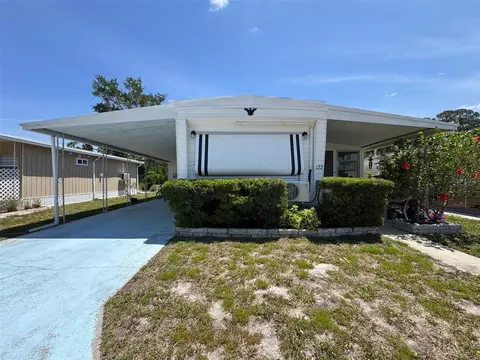 605 Michigan Blvd #122, Dunedin, FL 34698