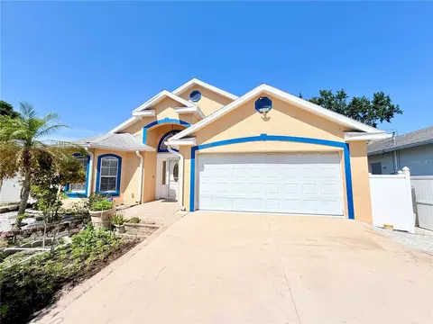 1150 Oakwood Dr, Dunedin, FL 34698