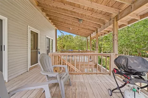 Exterior - 1566 Indian Bay Rd, Spring Hill, FL 34607 photo 9 of 18