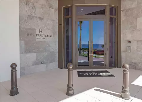 2103 Bayshore Blvd #703, Tampa, FL 33606