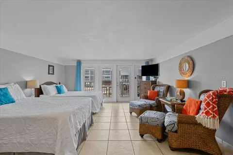 Bedroom - 82 2nd St #D5, Cedar Key, FL 32625 photo 6 of 6