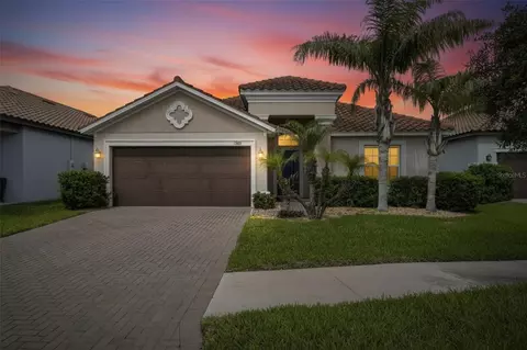 13168 Green Violet Dr, Riverview, FL 33579