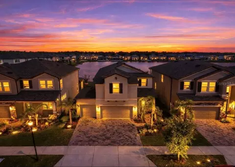 3139 Marine Grass Dr, Wimauma, FL 33598