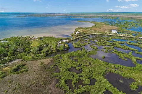 10501 Pine Island Dr, Weeki Wachee, FL 34607 photo 17