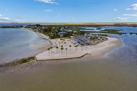 10501 Pine Island Dr, Weeki Wachee, FL 34607 photo 41