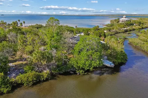 10501 Pine Island Dr, Weeki Wachee, FL 34607 photo 27