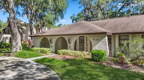1116 N Riverhills Dr, Temple Terrace, FL 33617