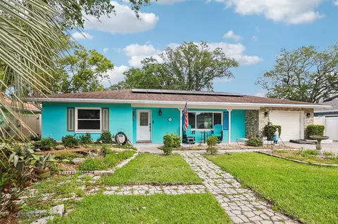 657 Marjon Ave, Dunedin, FL 34698