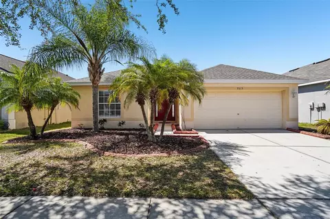 7613 Wood Violet Dr, Gibsonton, FL 33534