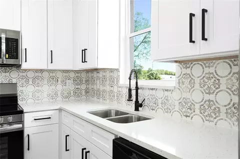 Kitchen - 126 Canby Cir, Spring Hill, FL 34606 photo 5 of 5