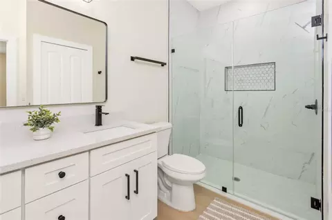 Bath - 126 Canby Cir, Spring Hill, FL 34606 photo 2 of 7