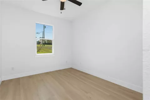 Bedroom - 126 Canby Cir, Spring Hill, FL 34606 photo 2 of 4