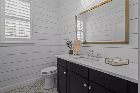 Bath - 14795 Caravan Ave, Odessa, FL 33556 photo 1 of 6