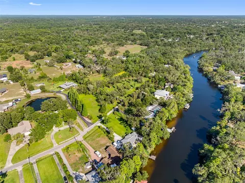 View/Area - 11109 Winn Rd, Riverview, FL 33569 photo 9 of 14
