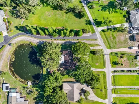 View/Area - 11109 Winn Rd, Riverview, FL 33569 photo 2 of 14