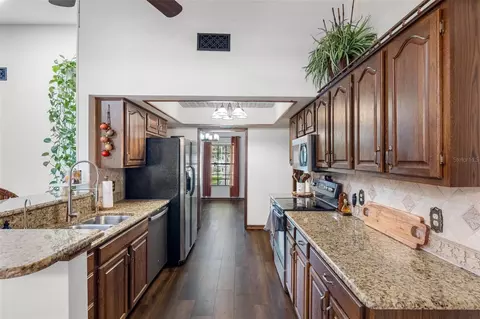 Kitchen - 11109 Winn Rd, Riverview, FL 33569 photo 2 of 4