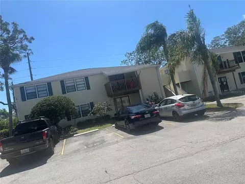 140 Hunter Lake Dr #G, Oldsmar, FL 34677